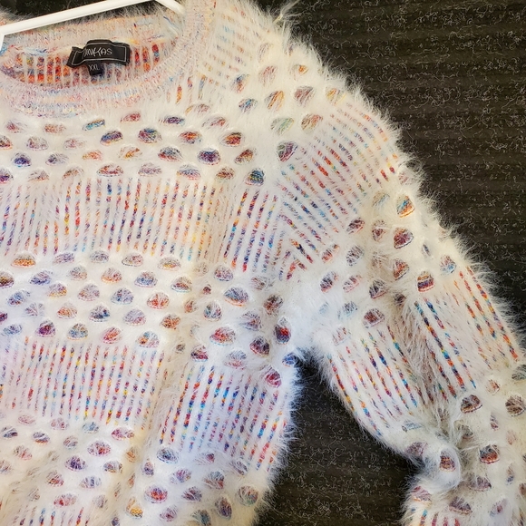 Minkas Rainbow Fuzzy Soft Sweater. XL. EUC - Picture 4 of 6